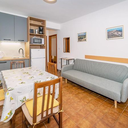 Apartmani Ana Juranic Jurandvor ภายนอก รูปภาพ